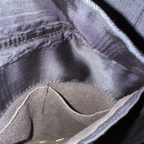 Stafford Executive men’s 43 dk gray jacket 2 button closure wool & silk lined. - Picture 6 of 10